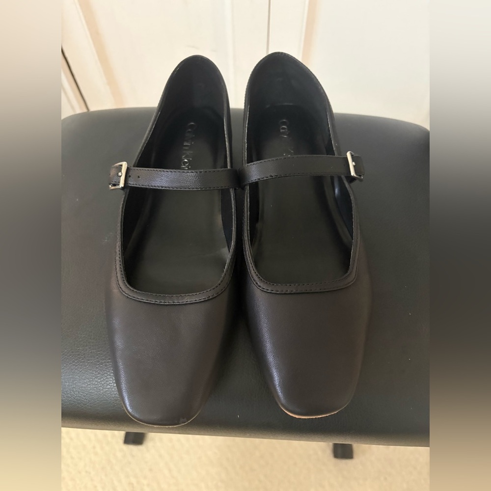 Calvin Klein Black Mary Jane Flats size 7